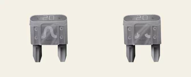 Kia EV6 blade type fuse showing normal and blown fuse condition
