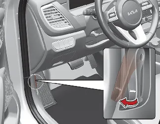 Kia Seltos interior hood release lever