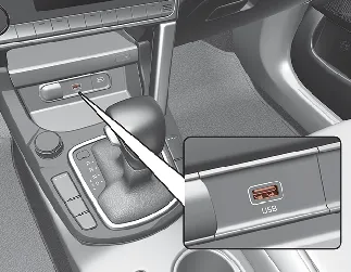 Kia Seltos USB port for media and device connection
