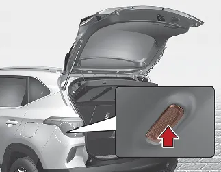 Kia Seltos luggage room lamp in cargo area